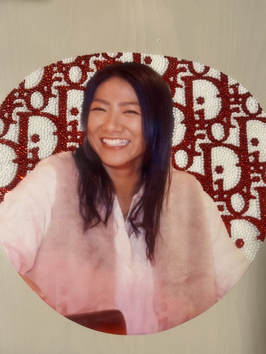 Emma_013110's tweet photo. No.4
岩田さん⸜❤️⸝

 #岩田美香 
 #Em_uchiwa https://t.co/3CxQfPHsI0