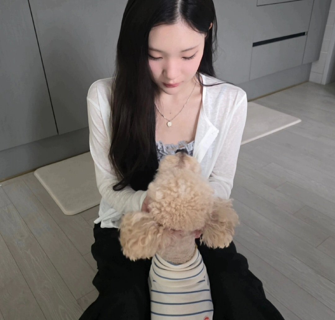 ohgnina's tweet photo. รออออรอรูปคู่ 🥺🐶 https://t.co/riRGVv4jO8