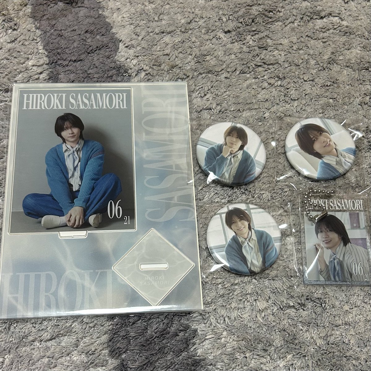 asari_gohan_'s tweet photo. 【交換・買取】
笹森裕貴 プラスアクト出演記念ラッフルくじ 

譲:各1
B賞 
D賞 2.3
E賞 2.4
F賞 3.4.5
G賞 1.3

格2
Ｇ賞 2.5.6

求: 各1
A賞
D賞 アクキー 3
or
B賞700円 
E.D賞各200円 
F.G賞各100円
+送料

郵送希望
まとめての方優先

検索からもお気軽にリプからお声掛けください https://t.co/pXA3XRxpAq