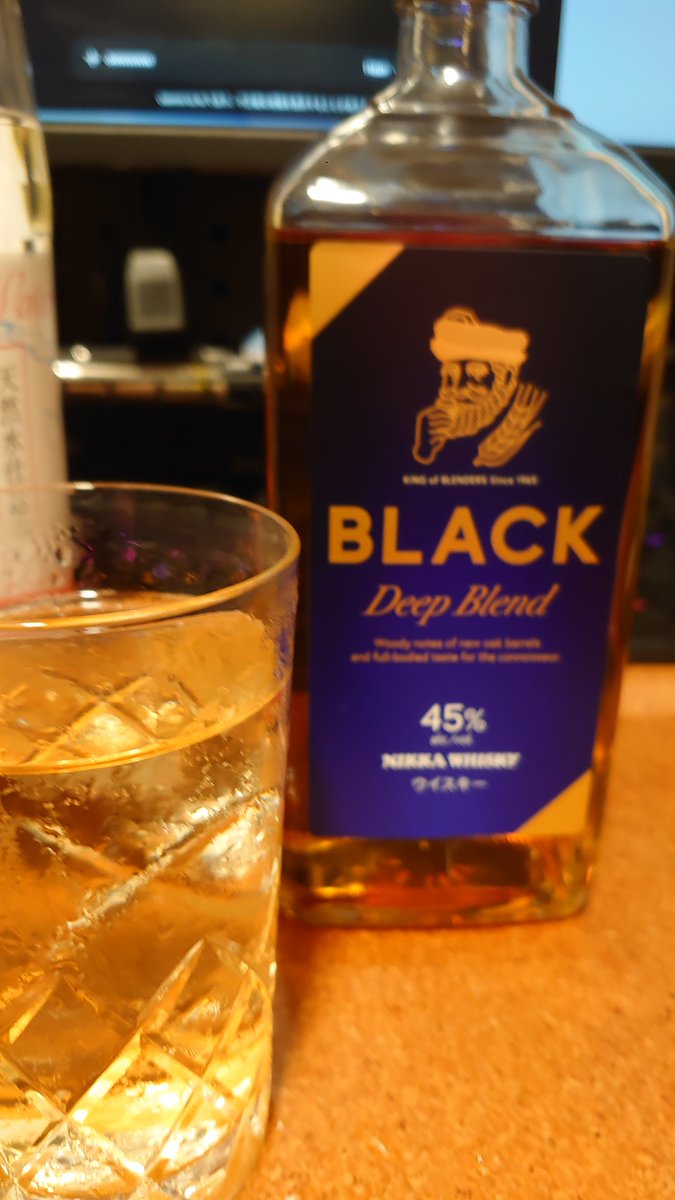 macaud's tweet photo. 今更飲んでますが、これ美味いねぇ #deepblend https://t.co/7GA00Dqlgy