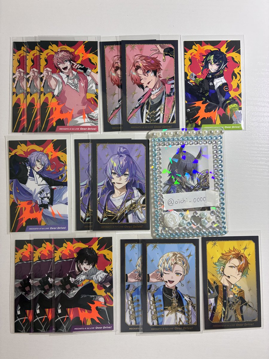 oichi_0000's tweet photo. 【交換】にじさんじ MECHATU-A 1st LIVE "Over Drive!" めちゃつえー Oriens Dytica ランダムカード チェキ 缶バッジ

譲:画像1,2枚目
求:画像3,4枚目1点ずつ>>ﾘｯﾄﾘﾝｸ記載のも��>同種IDカードの方

・大阪市内手渡しもしくは郵送
コンプのため求めております。お気軽にお声掛けください。 https://t.co/9wvlm9mP0s