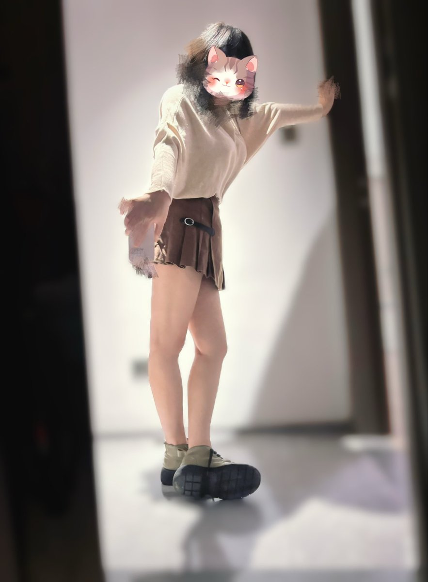 iiiisdom's tweet photo. ootd
图一or图二
#四爱 #女攻男受 #4i #sm #ootd https://t.co/LPnDewDK86