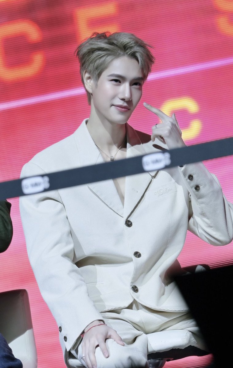 Namtarn_03's tweet photo. ชาตินี้จ้ะ😏 https://t.co/OJTtzoUeev