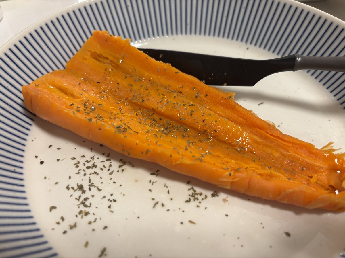 perorin_y7's tweet photo. 話題のアイラップにんじん作ってみた https://t.co/pS6wJ4GMsf