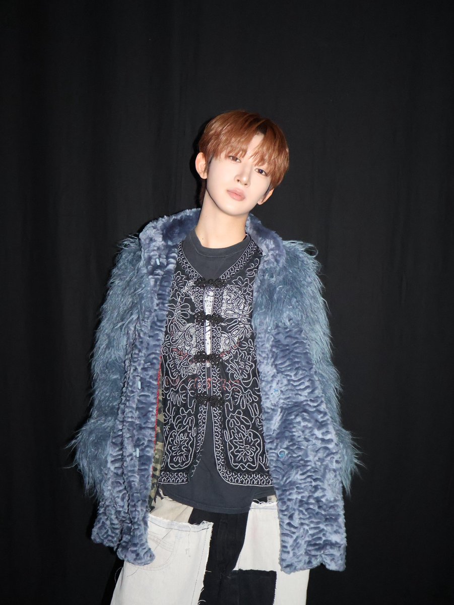 mazzel_official's tweet photo. 「Rakuten GirlsAward 2026 AUTUMN/WINTER」
at 幕張メッセ1-3ホール
@GirlsAward

MAZZEL(マーゼル)の #NAOYA が出演させていただきました✨
ありがとうございました！

▼Find more about MAZZEL
https://t.co/oFfH5memf4

#ガルアワ2026AW #ガルアワ
#MAZZEL https://t.co/WvPfZL5BK1