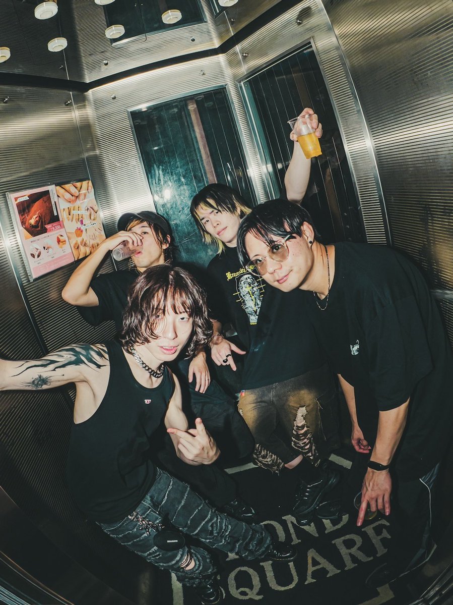 VETH_JPN's tweet photo. 2026.09.26 (SAT) @心斎橋Clapper
Mindscape presents. “MINDWAVE Vol.2”

初大阪！お越しいただきありがとうございました！
次回ライブは10/12新宿アンチノック！

Photo by @ai_hasumi09 https://t.co/eTMk5YQ5Vy