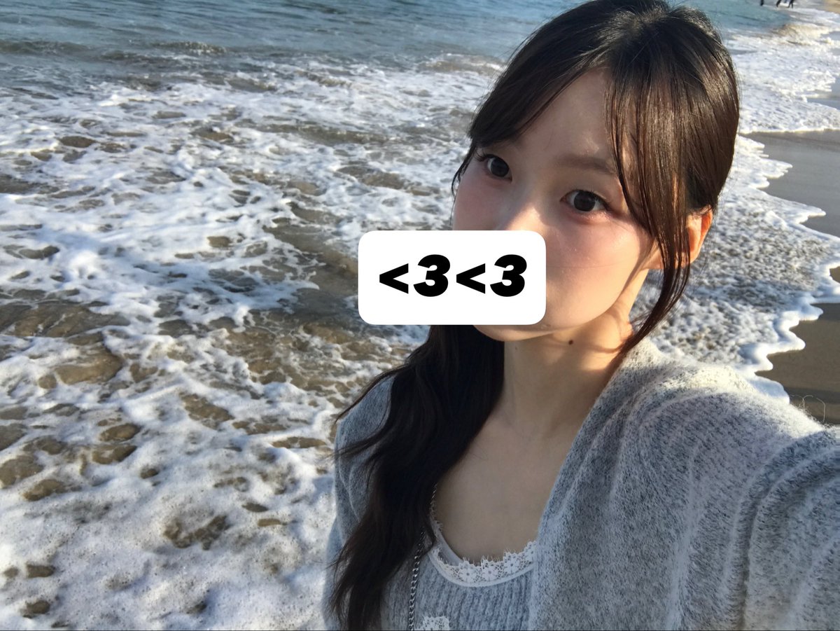 dxniary's tweet photo. 그제서야 우린 여름을 믿게 돼 https://t.co/omtYACOOJ3