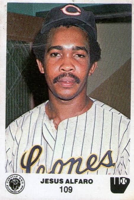 arribaleones's tweet photo. En el día de hoy está de cumpleaños "El Gallo" Tapado Jesús Alfaro. Pelotero Leyenda e Historia Viviente de los Leones del Caracas. Miembro del Salón de la Fama del Caribe. 🏆

#ArribaLeones 🦁💪 #LVBP #LeonesDelCaracas https://t.co/Fj3PGtNRCM