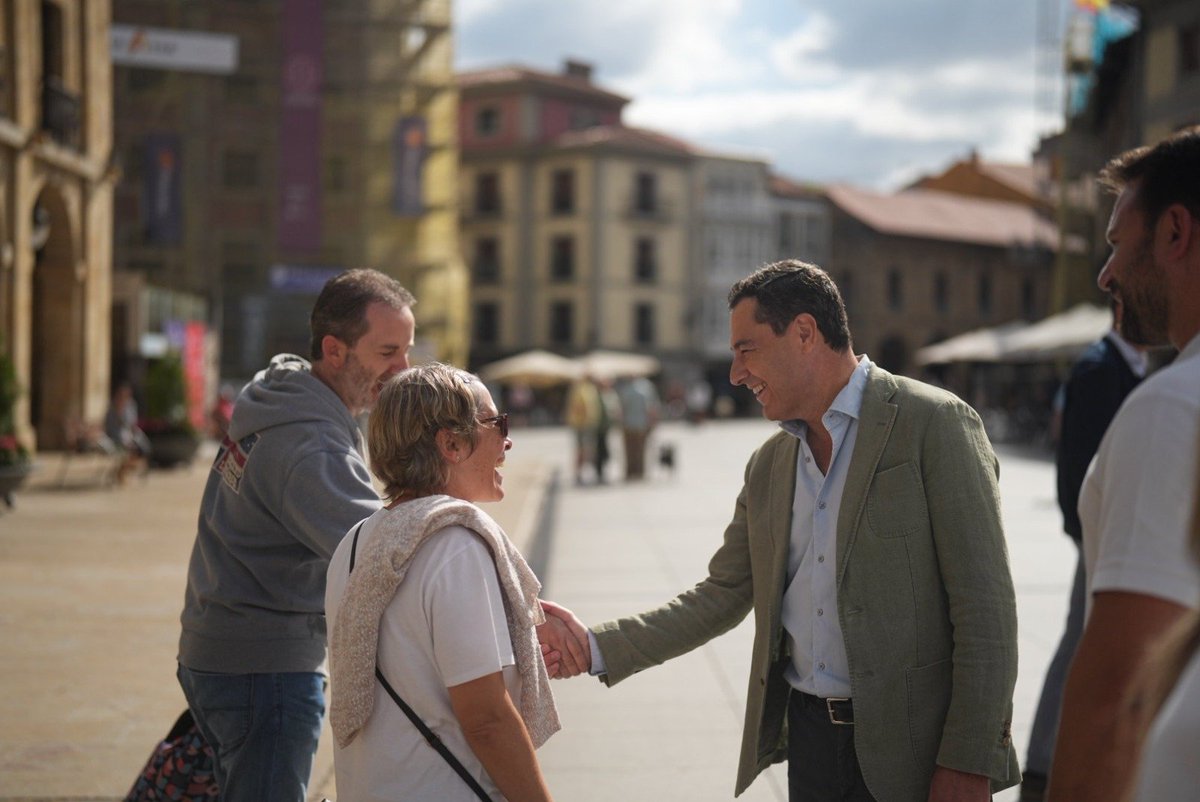 JuanMa_Moreno's tweet photo. ¡Todo mi apoyo, @AlvaroQueipo!

Asturias merece un cambio como el que hemos hecho en Andalucía.

Con menos impuestos y burocracia.
Más atractivos para la inversión.
Mejores servicios.
Y más empleo y bienestar.

Estoy seguro de que lo vais a lograr, @PP_Asturias.

¡A por todas! https://t.co/aHymRTUhg1