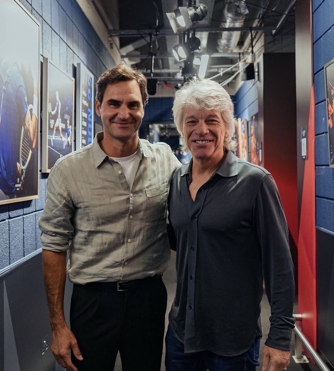 historyrock_'s tweet photo. Roger Federer and Jon Bon Jovi yesterday at the Laver Cup in London.

History of tennis and Rock and Roll in one photo! https://t.co/bqWY92mjX2