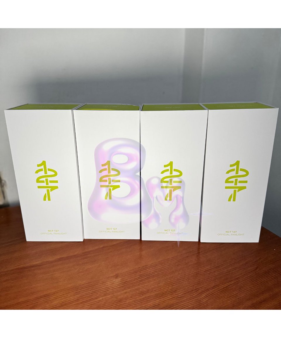 BluemeeGO's tweet photo. WTS LIGHTSTICK NCT 127 READY INA

💸 785.000

✅Packing
✅CO 🍊/ MANUAL
❌adm oren
📍BANDUNG
t. Ls konser the red line indonesia red line https://t.co/uYrsbVzm2c