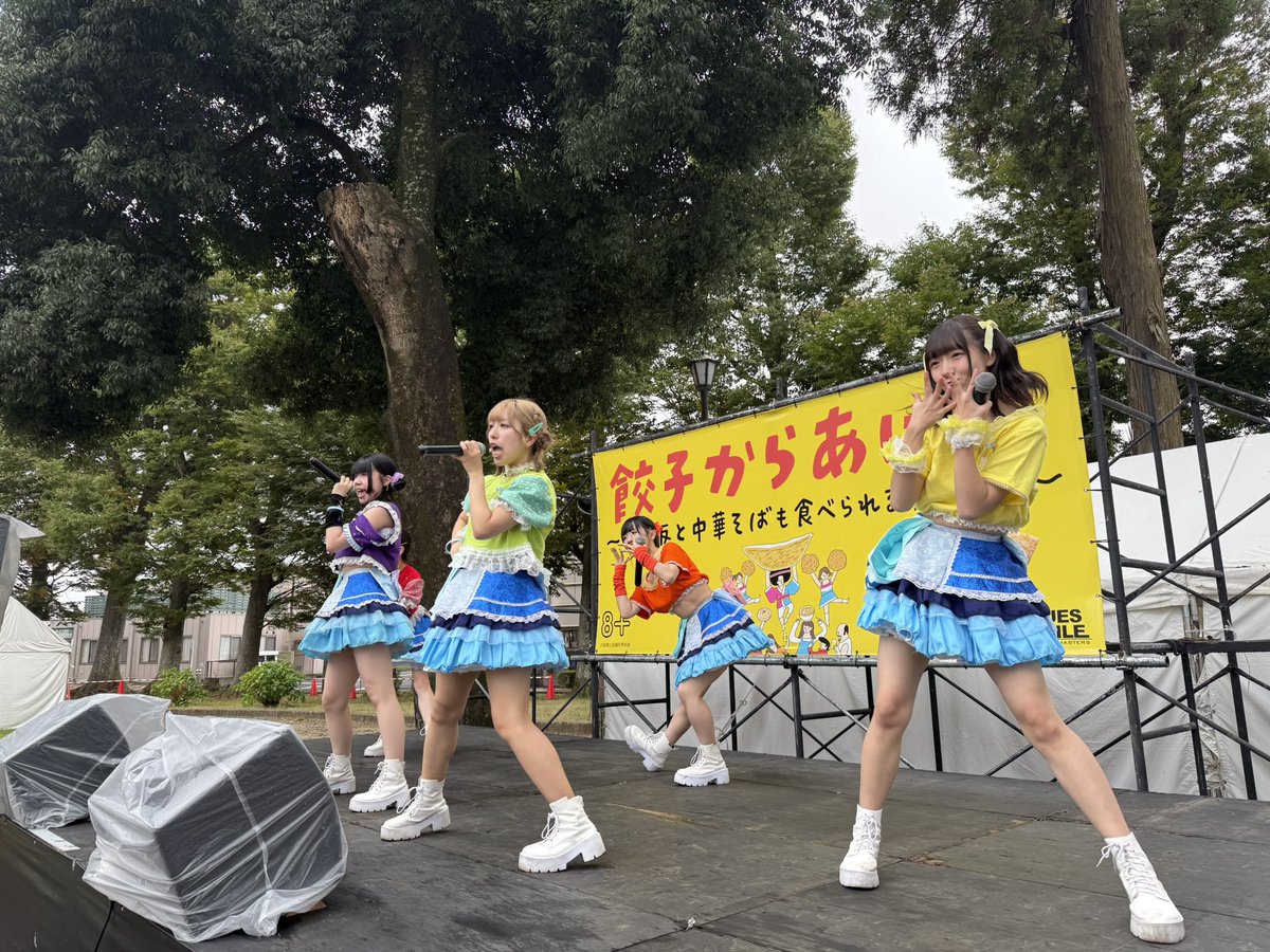 yujitype's tweet photo. 餃子からあげ祭第ニ陣1日目無事終了しました。明日も頑張ります。
#ripple link 
#amphoria 
#LOVE PANIC
#プライマリタイズ https://t.co/ugs4CKwP3X