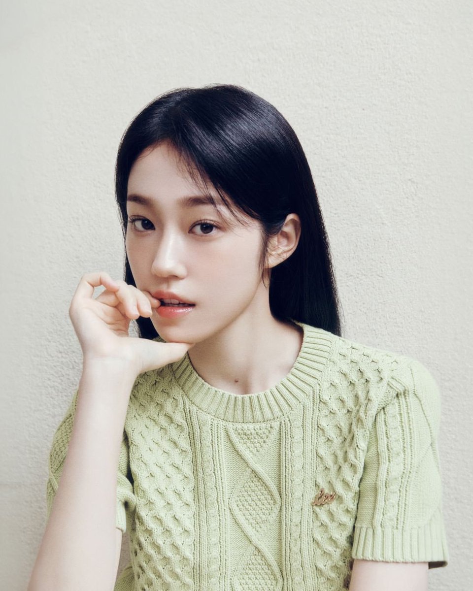 YOONSEOaeth's tweet photo. https://t.co/LuJmL4WAjU