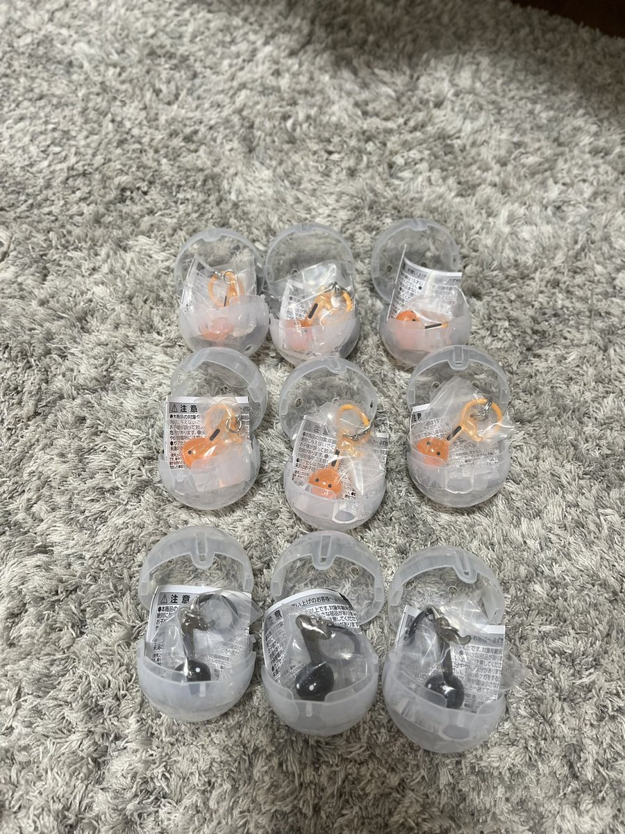 q07rinnap's tweet photo. オタマトーンめじるしアクセサリー交換
譲　ブラック✖️3️⃣、オレンジ✖️6️⃣
求　レッド、定価(＋配送料)
大阪手渡し>郵送
お気軽にお声掛けください。
#オタマトーン譲 #オタマトーン交換 #オタマトーン求 https://t.co/8YuAsGvvCw