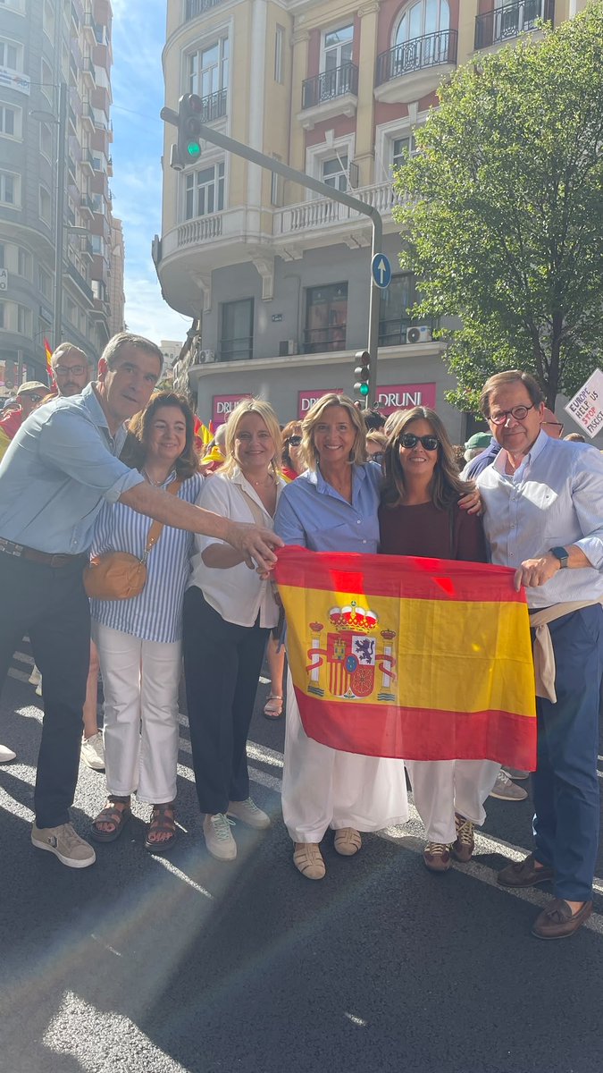 MariMarBlanco_'s tweet photo. Ceuta no se vende, Ceuta se defiende 

Sánchez fuera. Invasores fuera‼️

Elecciones Ya!!!!! https://t.co/Iif9sfRQQY
