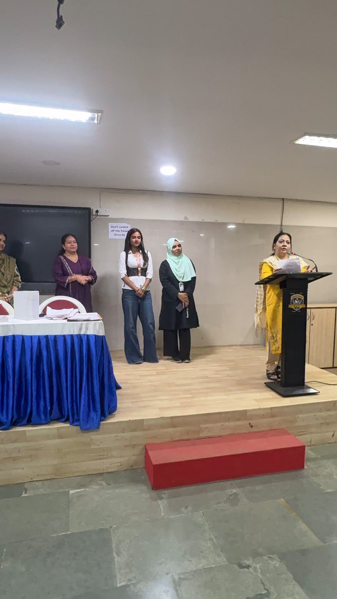 college_rizvi's tweet photo. Rizvi College Student Council Elections 2026–27 successfully concluded! 🎓 Congratulations to GS Farhat Mastan Shaikh and AGS Zoya Shaikh. Wishing them success! 👏 #StudentCouncil #RizviCollege https://t.co/b9iQmqFpOo