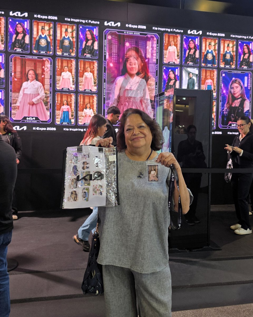 KiaMexico's tweet photo. ¡Así cerramos el segundo día de la K-EXPO México 2026 en el WTC CDMX! 🇰🇷✨
Gracias a todos los que nos acompañaron. 🫰

¡Mañana es el último día! Los esperamos en el stand de #Kia.

📍 WTC CDMX

#2026KEXPOMEXICO #KEXPOMEXICO #CoreaEnMexico https://t.co/P1FeDlUtCC