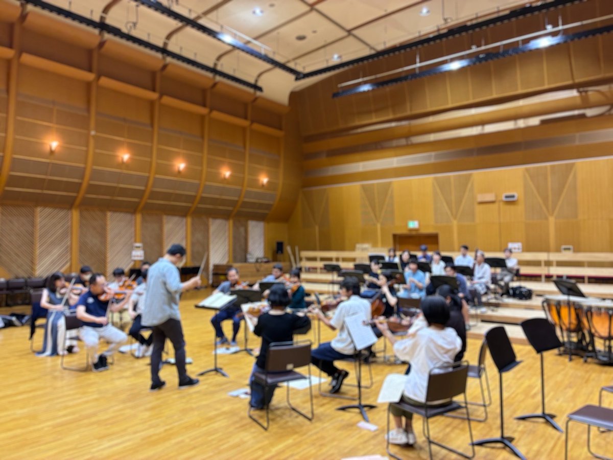Bentennagoya's tweet photo. 今日は雨の名古屋。金山で団内練習日でした。人数少なめ寒めでしたが、自分と周りの関係を見つめ直すよい機会でした😇とはいえ本番まで1ヶ月半。あっという間だなぁ（本音）　#アマオケ #しらかわホール #名古屋 #ベートーヴェン https://t.co/OWgbWsxJy2