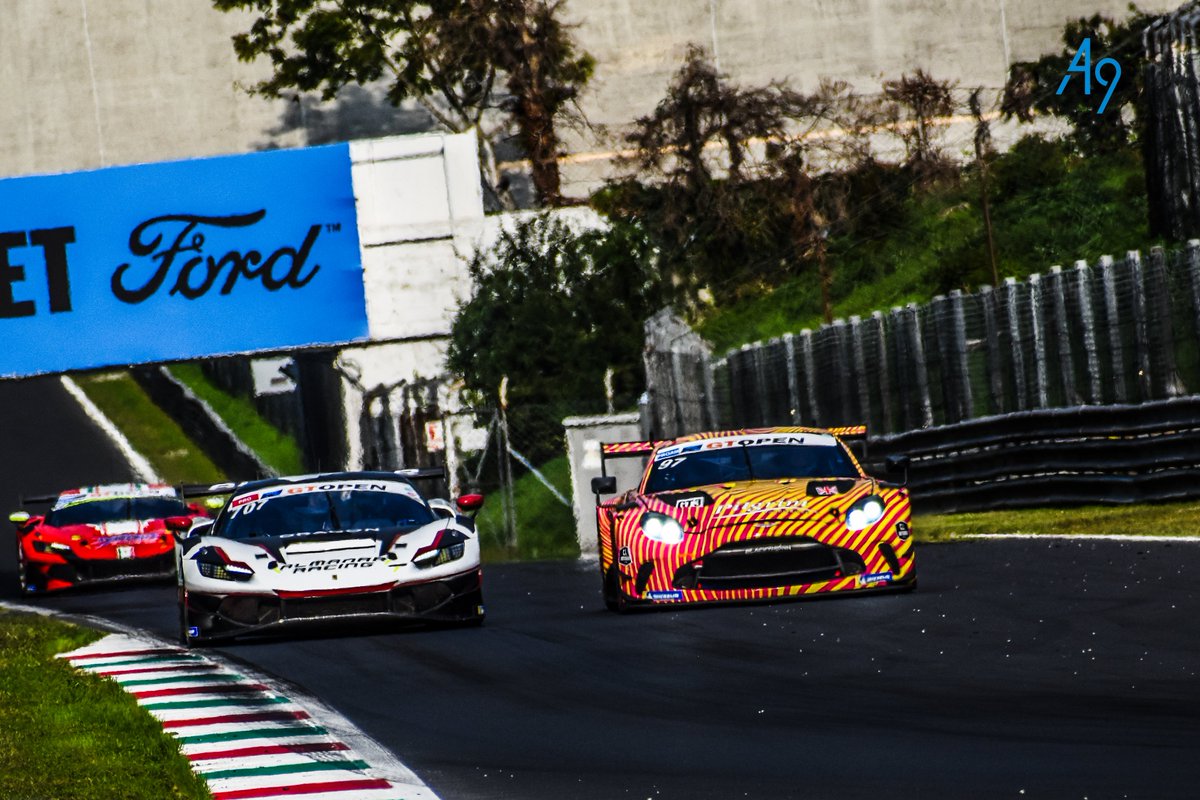 followPitCrew's tweet photo. Pure speed and precision. The GT Open grid is looking amazing!

#IGTC #GTOPEN #GTWC https://t.co/GiTYBCU0mu