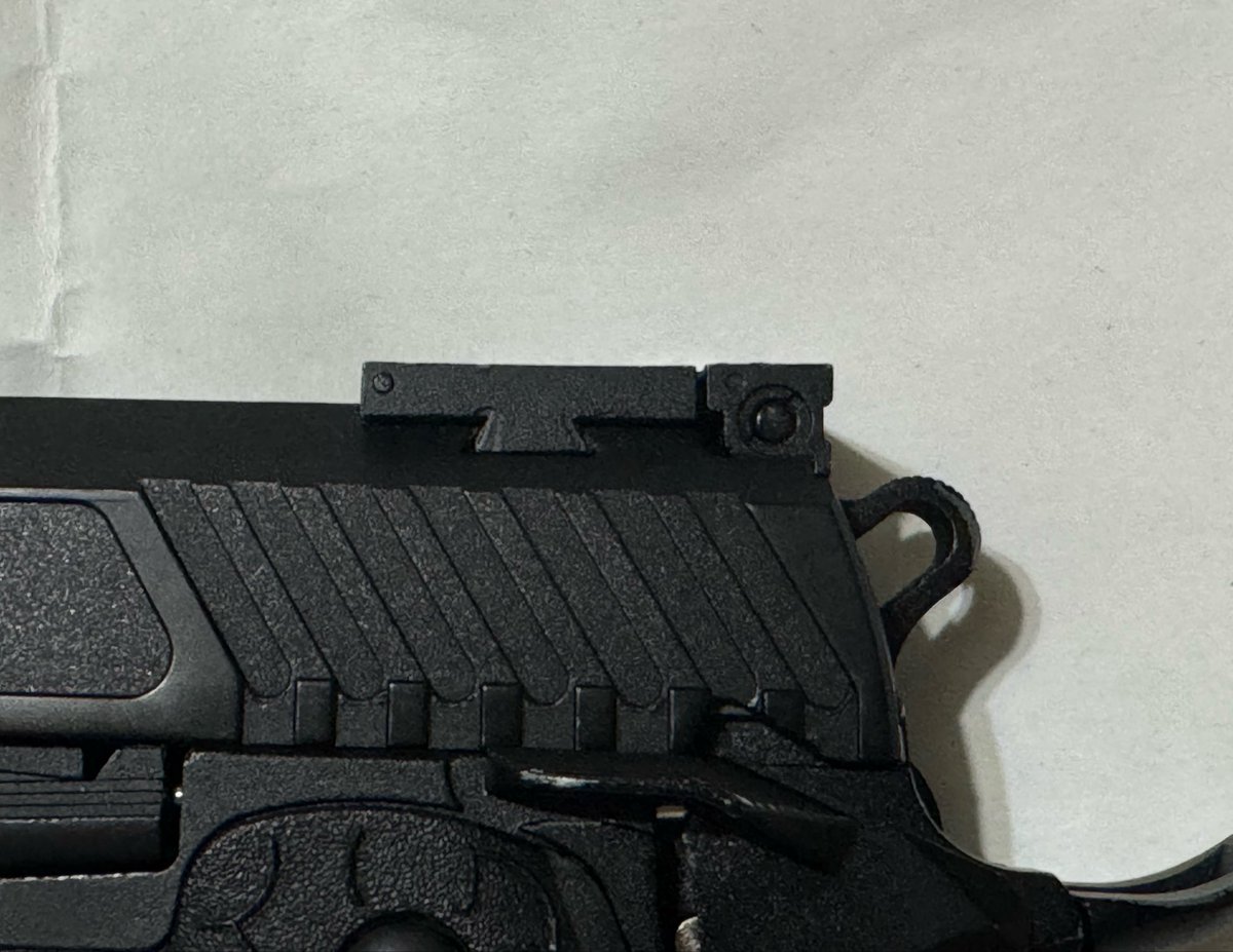 MTAKA76953432's tweet photo. 前回のゲーム時にサイトがどっかいったので補修パーツを購入、交換しました
実射時はあんまり見てないけど
ついでにガチャガチャになってたチャンバーも純正で交換しました
バレルのガタが減りました
注文翌日発送ありがとう
#サバゲー
#BATON https://t.co/S0JtRtsQUG