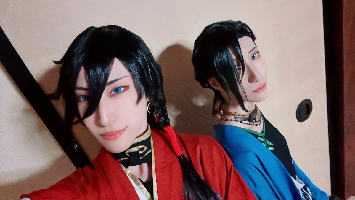 yo1__c's tweet photo. cosplay / コスプレ

えのこす遊びに行ってきました〜

二人で軽く遊ぶつもりが、お声かけいただき刀剣レイヤーさん大集合でワイワイできて楽��かったです！
交流してくださった皆様ありがとうございました🙌🏻

ちなみに私はかねさんです

🎋：@_hanami4657 
🩵：41
 #江ノ島コスプレ祭 https://t.co/1wVe84K3BY