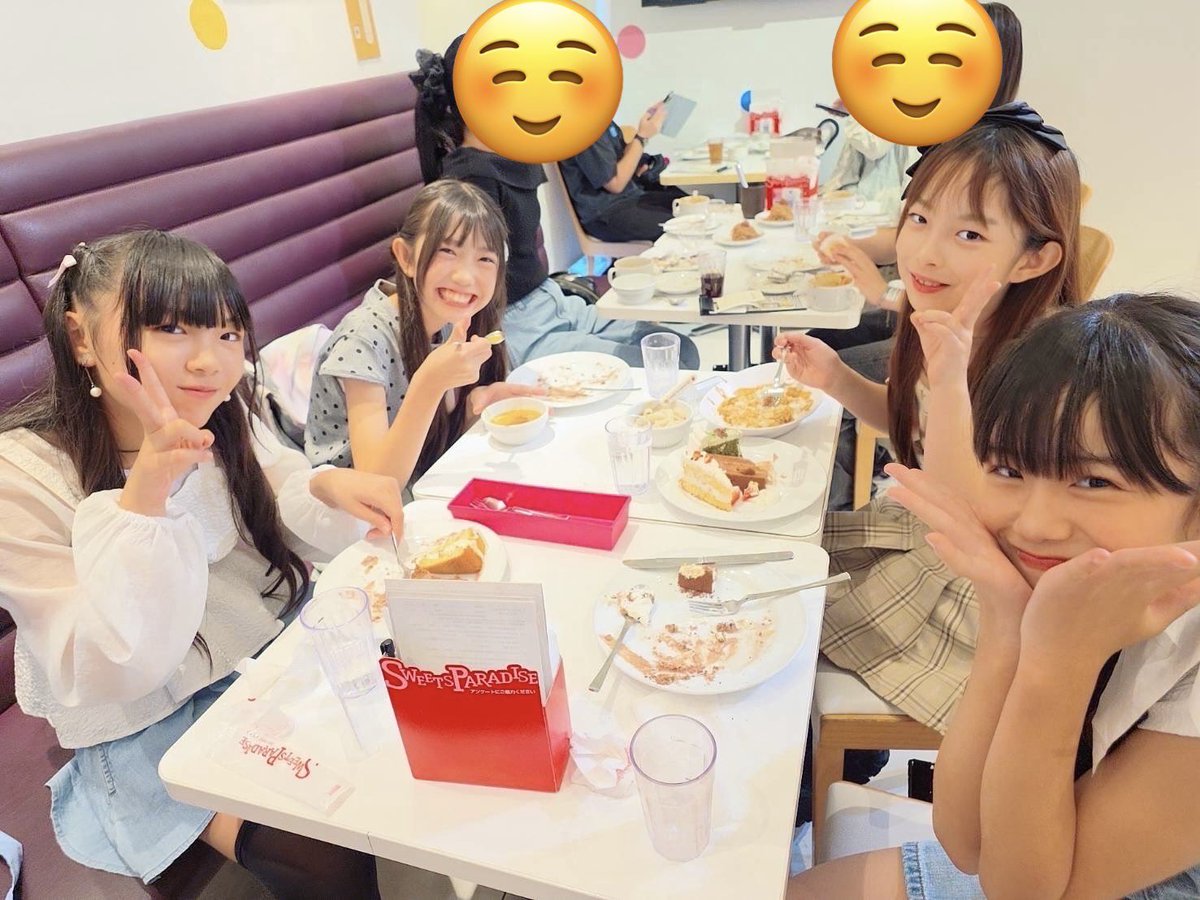 YumenoToa's tweet photo. おつとあ🧡

この前のライブ後にTWINKLEでレッスン頑張ったから、みんなでスイーツパラダイスに行ってきたよー🍰💕

次は10/3(土)にTWINKLE出演あるので、よろしくお願いします✨

#TWINKLE https://t.co/a2HGyX3mky