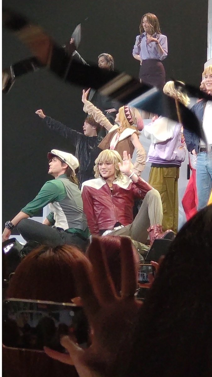 sgms7_op's tweet photo. シュテルンビルト行ってきた〜！
舞台に若干のヒーローショー要素があって楽しかった！！

#舞台タイバニ https://t.co/M5W0WJO9FB