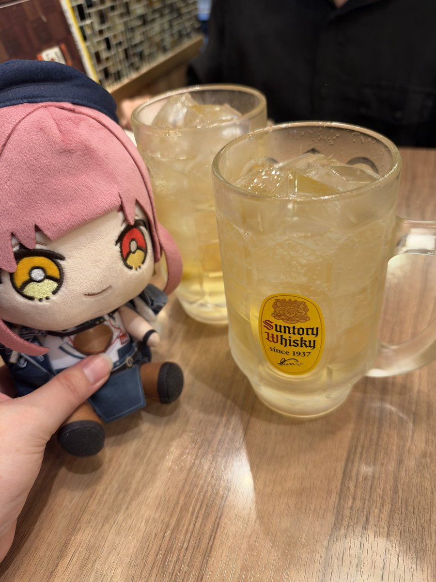 tanaka101100's tweet photo. 乾杯じゃい！🍻 https://t.co/GLP56kAHvI