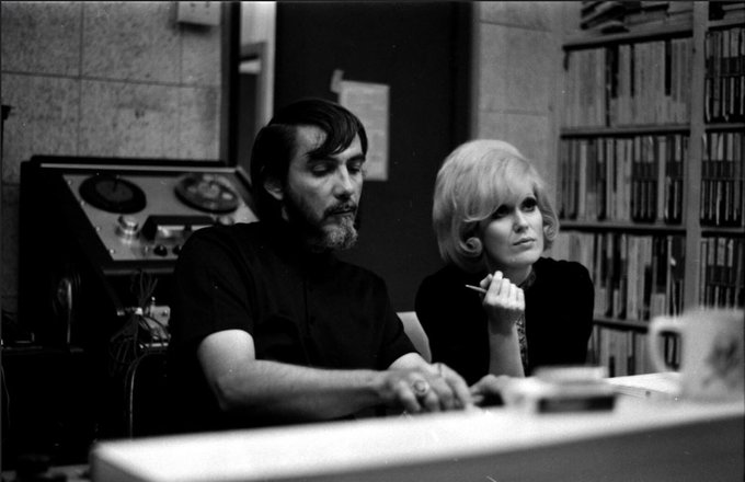 60sPsychJukebox's tweet photo. September 26th, 1968…At American Sound Studios in Memphis, #DustySpringfield began recording tracks for her 5th LP "Dusty In Memphis" album. Her final vocals for the project were recorded later in #NewYork. In 2020, the album was selected by the Library of #Congress for preservation in the National Recording Registry for being "culturally, historically, or aesthetically significant".
Producer Tom Dowd, did you know...?
He Studied physics at Columbia University and worked on the #ManhattanProject during World War II before entering the music industry.
Convinced Atlantic Records to adopt the first eight-track #Ampex recorder, changing how records were made by separating instruments and vocals. Renowned for capturing live instrumentation and raw emotion rather than overloading tracks with #artificial gimmicks