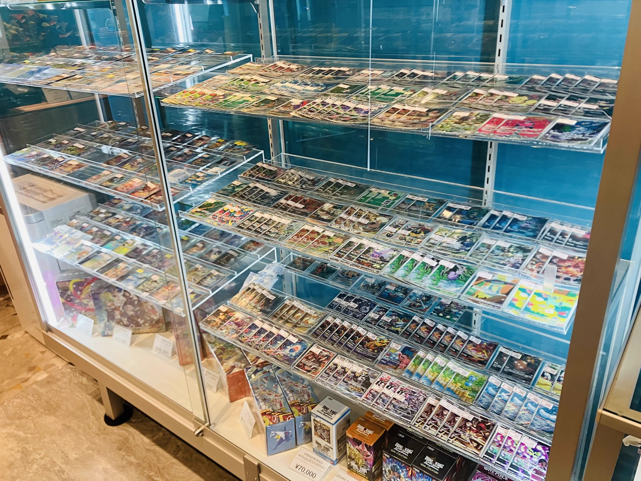 トレカラウンジ秋葉原本店 på X: 