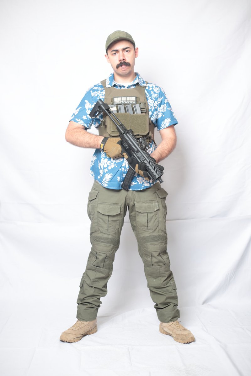 schrondonowitz's tweet photo. hell yeah, PCC, SMG and PDW are awesome :3 https://t.co/0aZOJ4fBBB
