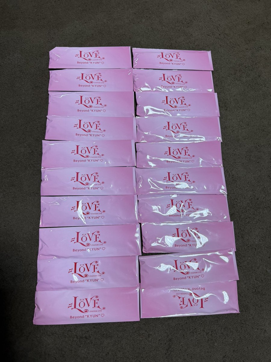 marinchann999's tweet photo. イコラブ国立グッズ届いた🎀 https://t.co/16PrdurU7G