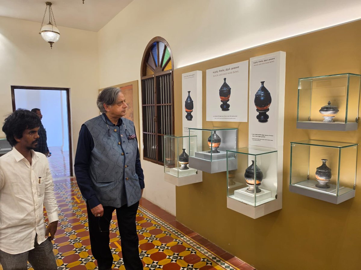 ShashiTharoor's tweet photo. Had an extraordinary two and a half hour visit to the remarkable archaeological excavations at #Keeladi, where findings suggest that civilization flourished as early as 3450 BC. What’s remarkable is that this is an advanced Iron Age culture whereas Harappan civilisation was still in the Bronze Age at the same time. Ongoing excavations here and at Sivagalai, further south, could rewrite the history of the subcontinent’s antiquity!