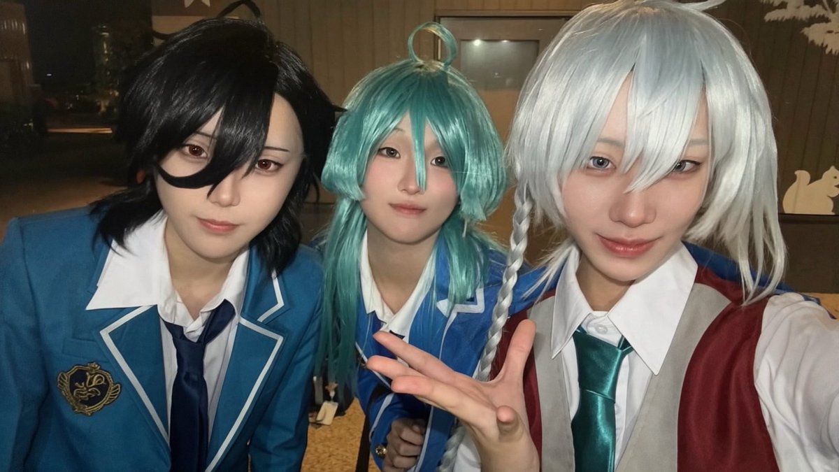 Ruri_7_1_'s tweet photo. 離脱❣️三奇人併せでした😭🙏❣️❣️
どメロ〜な2人と一緒にまわれて幸せすぎて口角上がりまくってた😁💞💞
時間一瞬すぎだったからまた併せしようね😻💞💞  #コスモール https://t.co/HOvuxtYw9P
