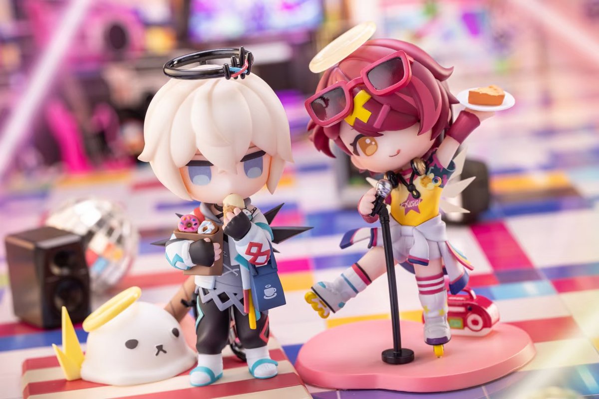 Errrgo_'s tweet photo. 『アークナイツ』
エグゼキューター × エクシア
WF2026上海(10/3～10/4)
卓番：W2-K5-07

エグゼキューター：350元／1体
エクシア：350元／1体

原型：@Errrgo_
塗装：@ahobeebee
撮影：@shutwilight1651

#アークナイツ #明日方舟 #上海WF #ワンフェス #ガレージキット https://t.co/pDzfTmzoGb