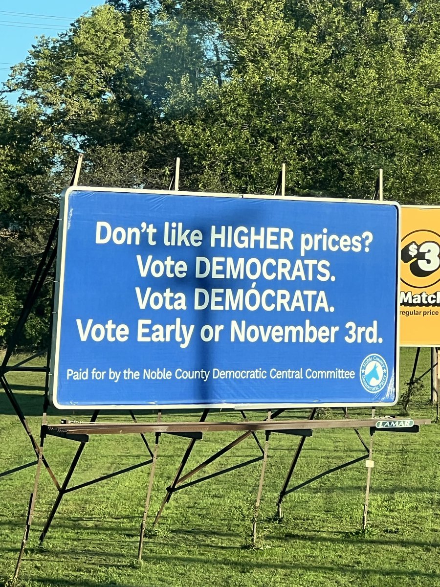 notdonelaughing's tweet photo. That’s some funny shit right there https://t.co/NRdYmvqfBT