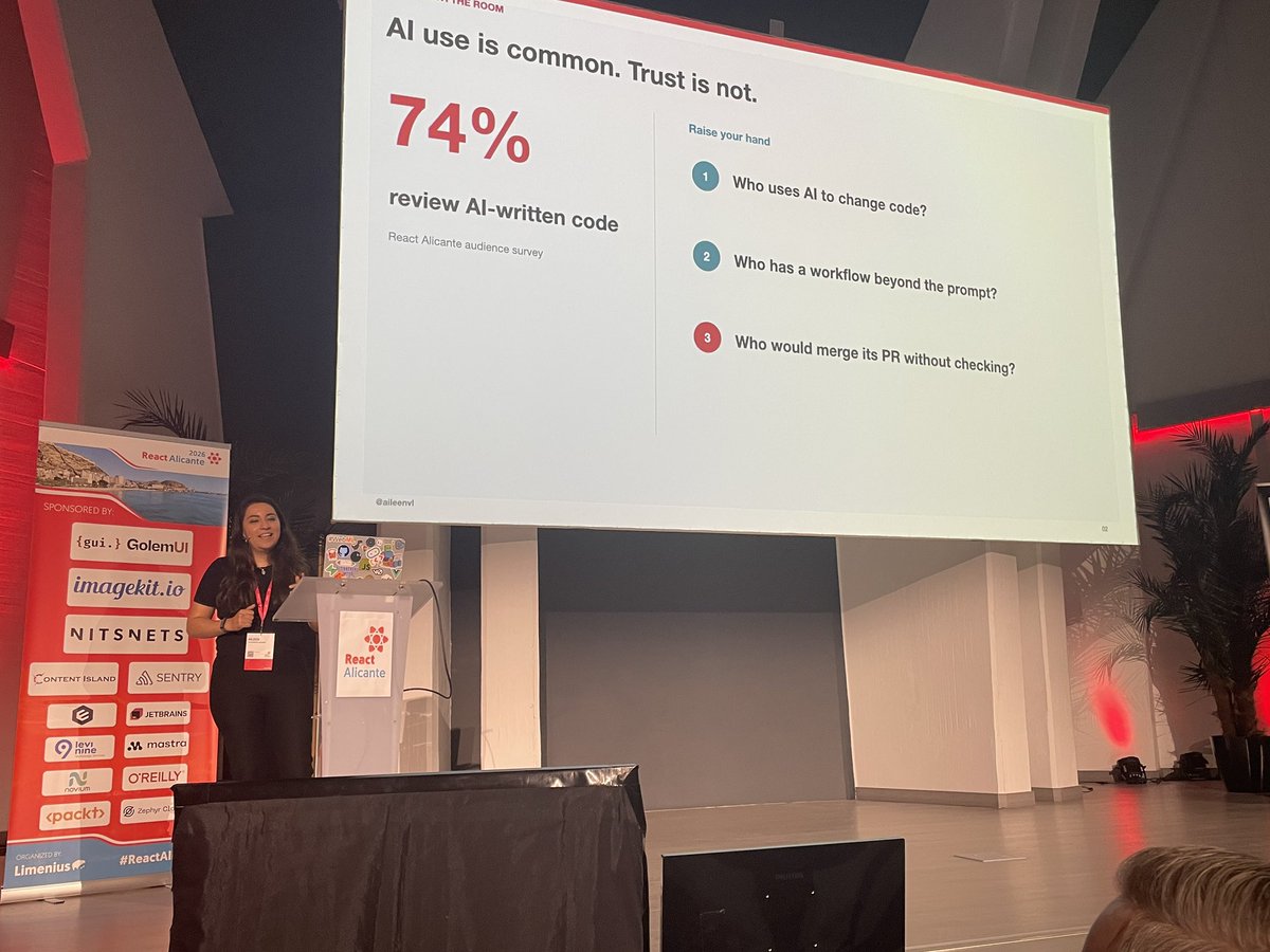 tonyedwardspz's tweet photo. Lots of opinions and chat about AI at this event.

Now it’s time for actionable insights. 

Great session @aileenvl. It was worth the extra years wait! https://t.co/uaHmOv6MC2