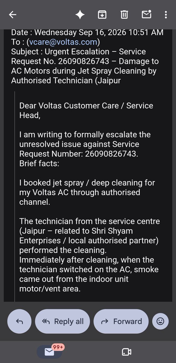 FLASH901NT's tweet photo. @myvoltas
#Fraud voltas service center 
#voltasservicefail
#SanjayLeelaBhansali
#iPhoneBigBillionDaysReveal
You just reply on tweets we will contact you and resolve you issues and do nothing it's been more than 2 weeks still you haven't resolved my problem.

SR 26090826743 https://t.co/ZdmFrv94lY