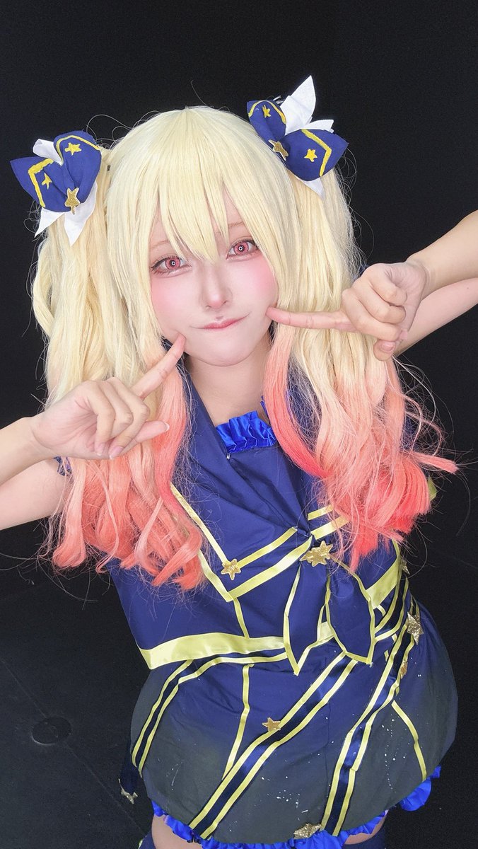 totatota_cos's tweet photo. 衣装を作成していただき超念願のステラ併せに参加してきました✩.*˚
初期イベ囚われオタク大歓喜😭✨️✨️

衣装❥❥❥@rocosni 

#prsk_cos 🎹
#星を目指してステラ併せ0926 https://t.co/sMxA4KthaE
