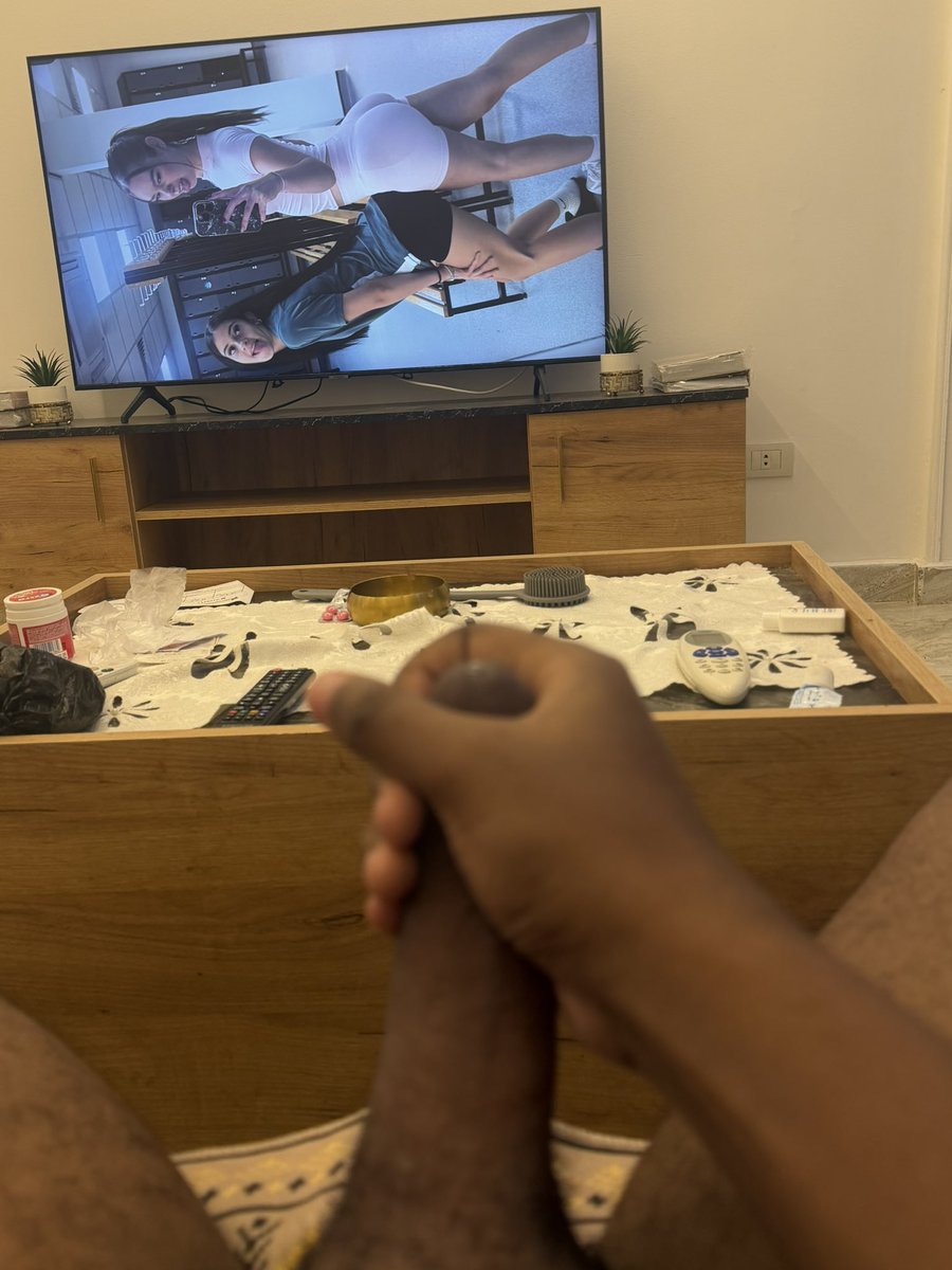 a_emus2's tweet photo. Watch me nut to your phat ass irls on vc rn. Dm to call/cam together 💦 https://t.co/FILjF3rtpM