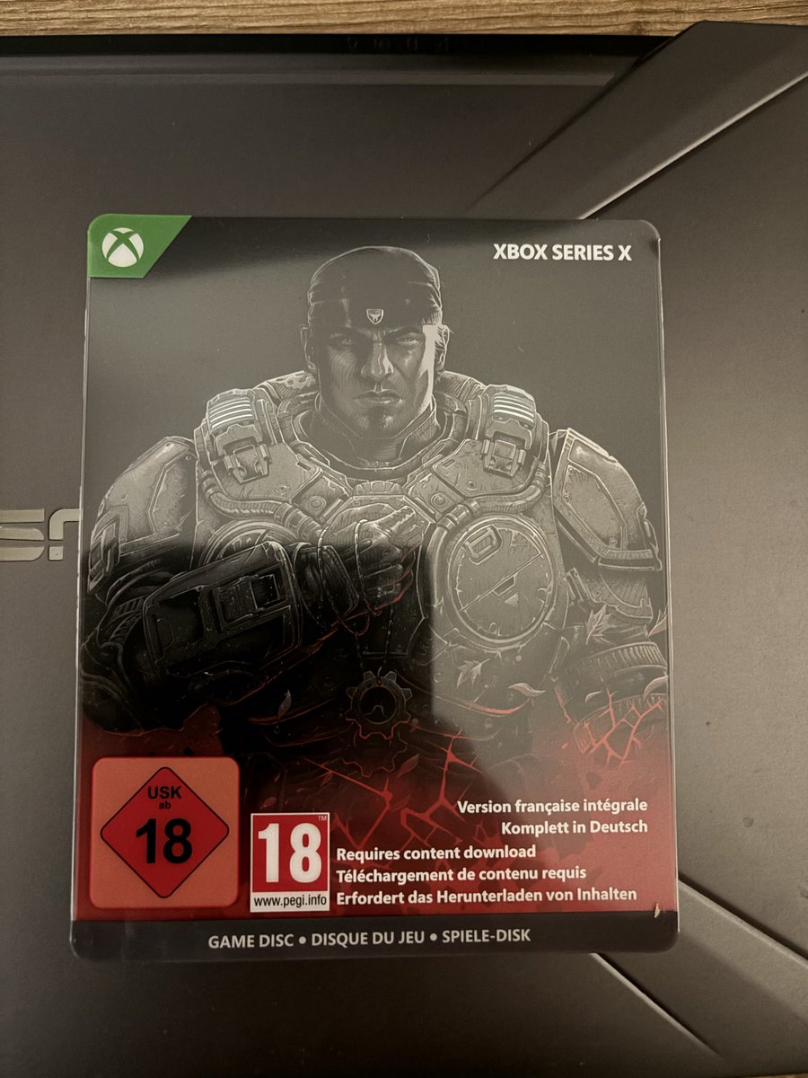 cF_SuPras's tweet photo. Merci @XBOX, @CoalitionGears &amp; @asha_shar pour cette pièce mythique, je suis tout simplement comblé #GearsofWarEDay https://t.co/6CbhZ8k3kA