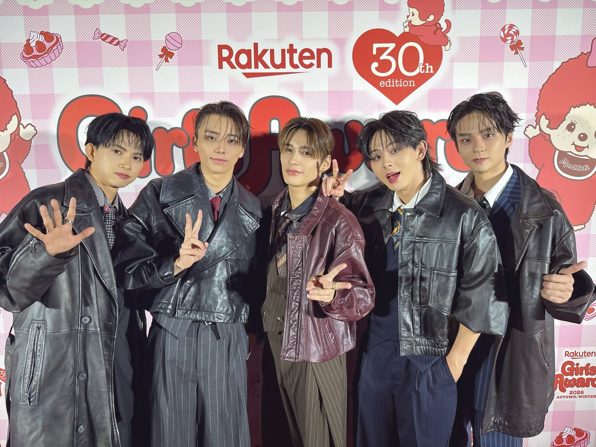 onenonly_tokyo's tweet photo. ＼ ありがとうございました ／

『Rakuten GirlsAward 2026 AUTUMN/WINTER』
にお越しいただいた皆さま、配信をご覧いただいた皆さまありがとうございました🔥

皆さんの盛り上がりメガヤバでした‼️👑

@GirlsAward
#ガルアワ #ガルアワ2026AW #ワンエン #ONENONLY https://t.co/Uzq0zgWywy