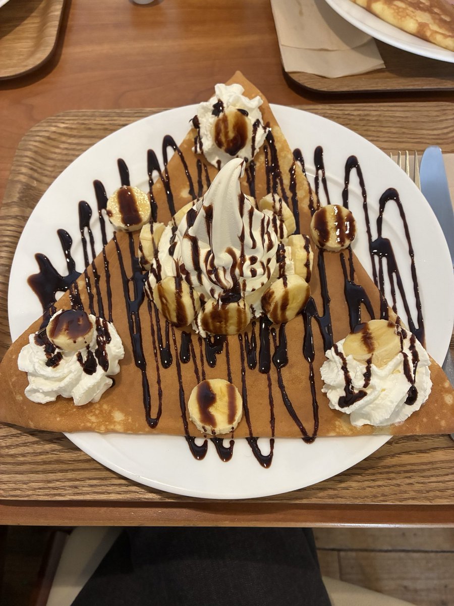 ken8823Jazz's tweet photo. 楽しい旅の思い出。
スピ友さんとロク漫祭の前に戸越銀座商店街のシロクマカフェへ。
店内にはかわいいシロクマがいっぱい☺️
クレープは食べごたえ十分でした！
素敵な所へ連れて行ってくれてありがとうございました☺️

ラーメン『えにし』😍 https://t.co/hJHakuoUc6