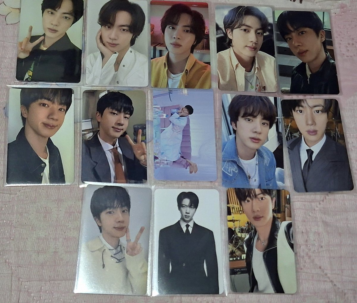 sykeeey's tweet photo. wts lfb bts ph
JIN PC set
— onhand
— mint condi, still x- sensi
— 2800 + lsf
— payo/dop
— jnt
— gcash
— pangasinan
reply/dm to claim!
t. bts rm namjoon seokjin yoongi jhope jimin taehyung jungkook
#saisells https://t.co/DHBFeo7Nj7