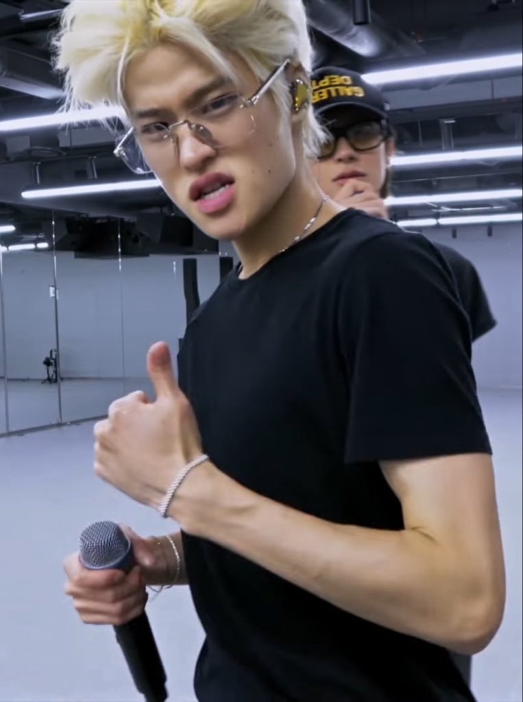 allforrann's tweet photo. กุดับ 🚬🚬🚬 https://t.co/IdgR1KGufq