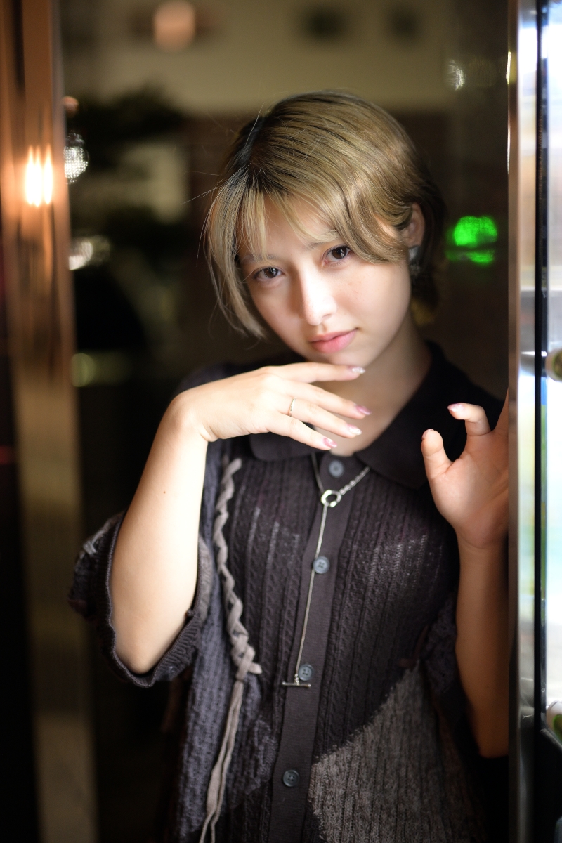 Oshitom333's tweet photo. ＃ことり撮影会　餡奈さんです@marmaladeann
柳町市場周辺　夜の餡奈さんいいですね。ところで、電話ボックスがあったらとりあえず撮りますね。😁 https://t.co/RhkRJ0CE7L