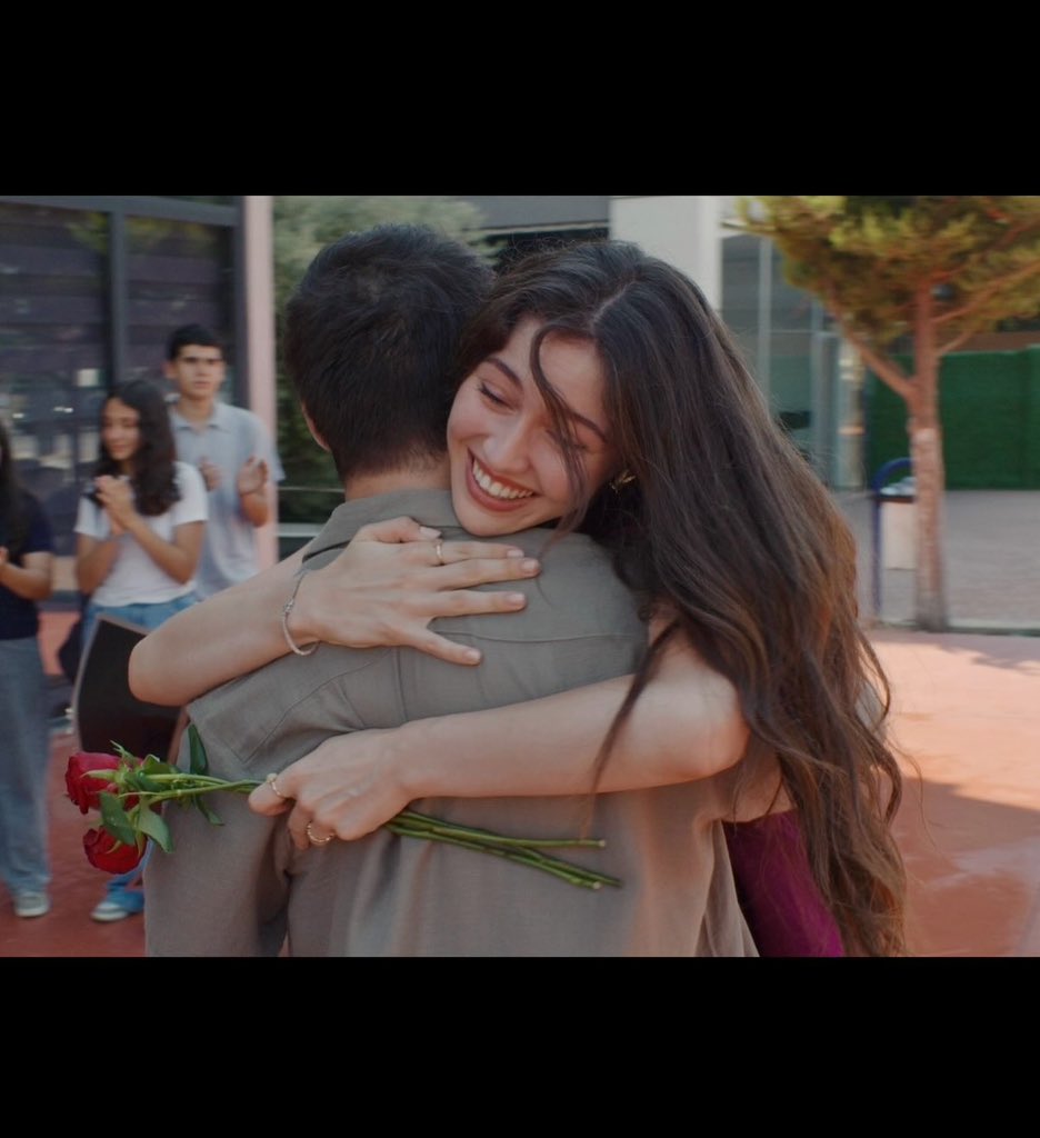 irda_here's tweet photo. FINALLY MY SHIP 🌹
I waited so long for you 🥹
#DefRaz #MercanKöşk https://t.co/GqjTl3KKp7