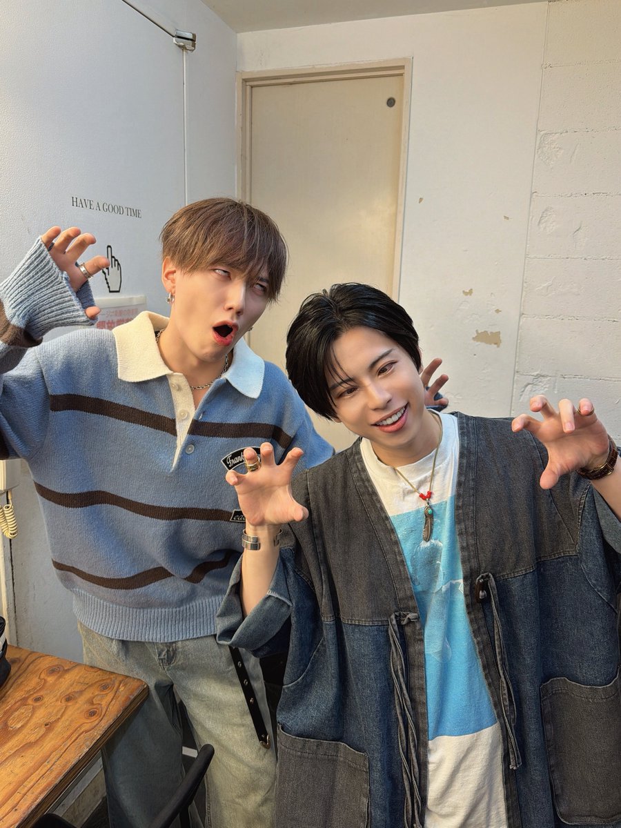 axxx1s_chimu's tweet photo. ---

2020→→→→誕生日おめでと→→→→2026 https://t.co/WDnz3pkGJ4