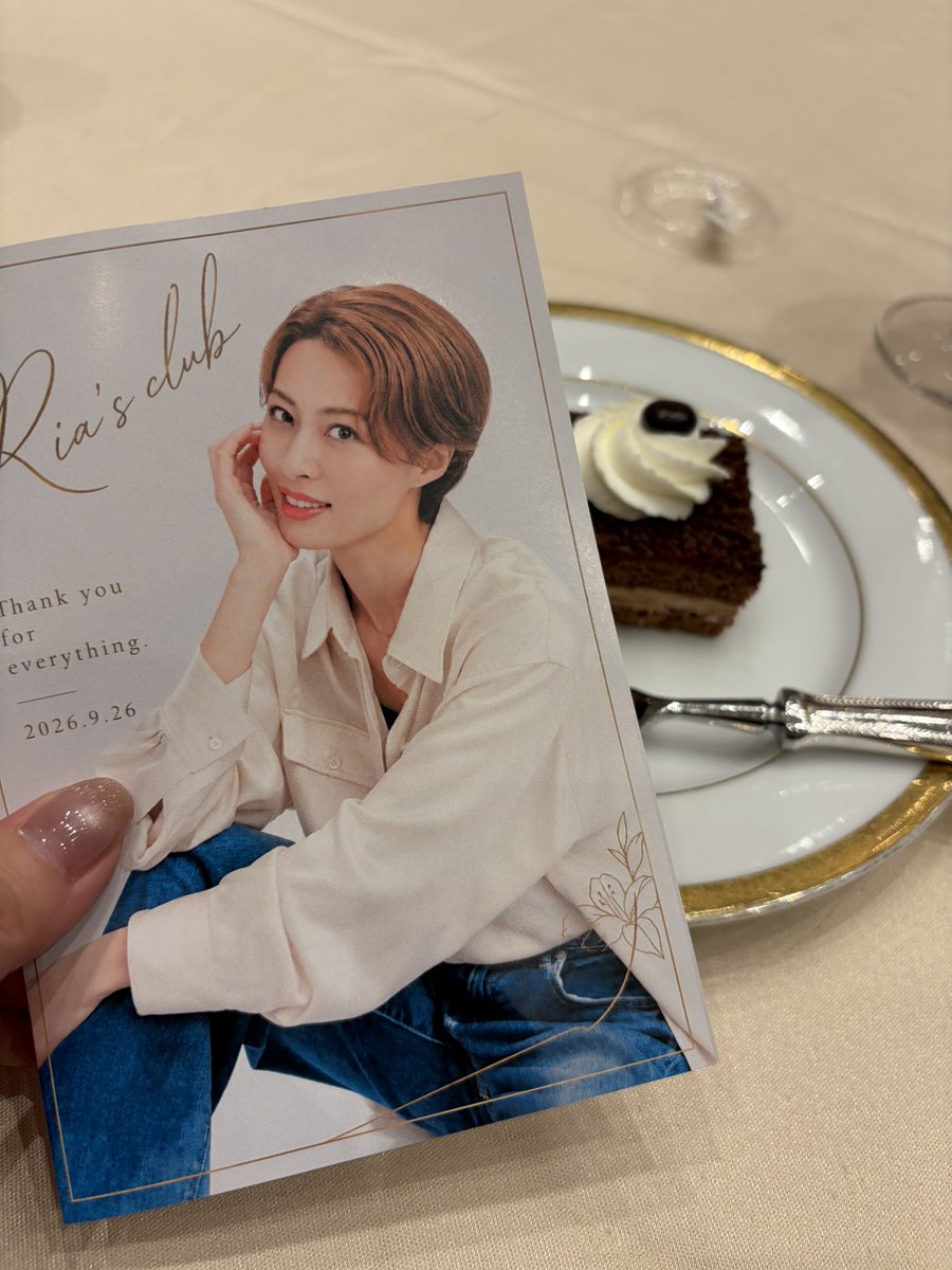 yoi_aika's tweet photo. 大劇場を、観劇しない遠征1日目。
寂しいけども新たな門出ですね😢
かわらず美しかったです🫶✨ https://t.co/qFqmXeWL1c