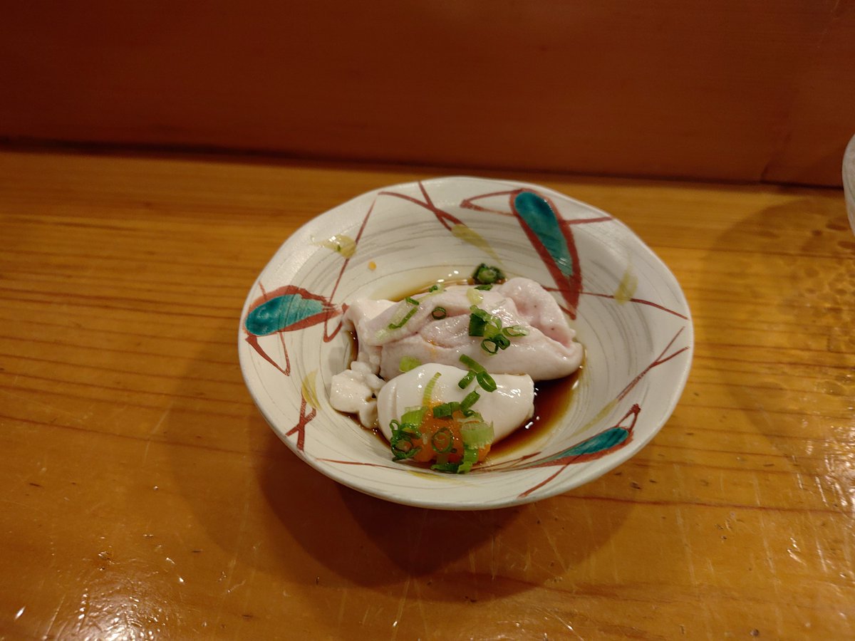 machinoneko's tweet photo. 今夜もすまない…
(琵琶マスの白子が美味かった！)

 #大都会大垣
 #一天張支店 https://t.co/Jd2xIEnVXw